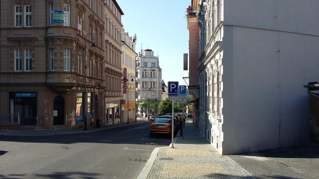 Apartment Krale Jiriho Karlovy Vary Bagian luar foto